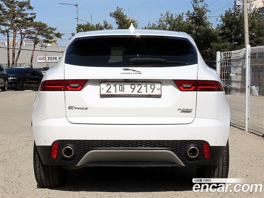 Jaguar E-PACE 2018