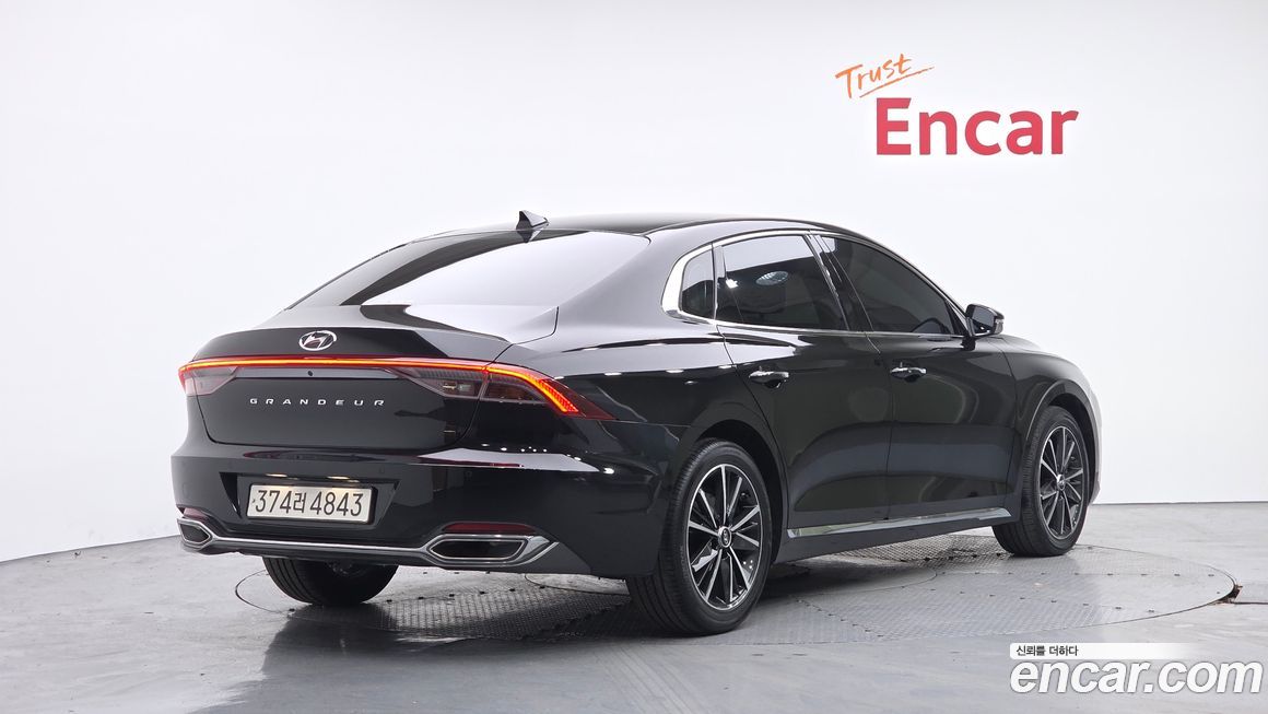 Hyundai Grandeur 2022