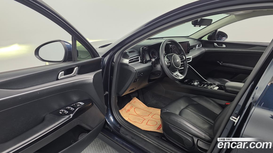 Kia K5 2021