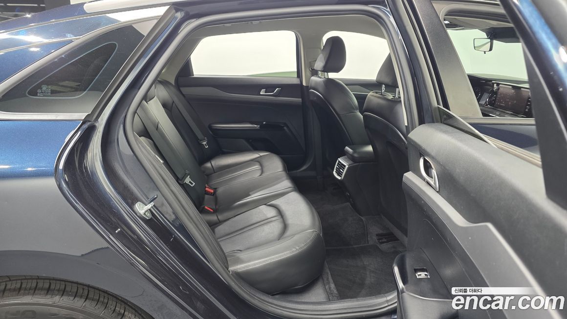 Kia K5 2021
