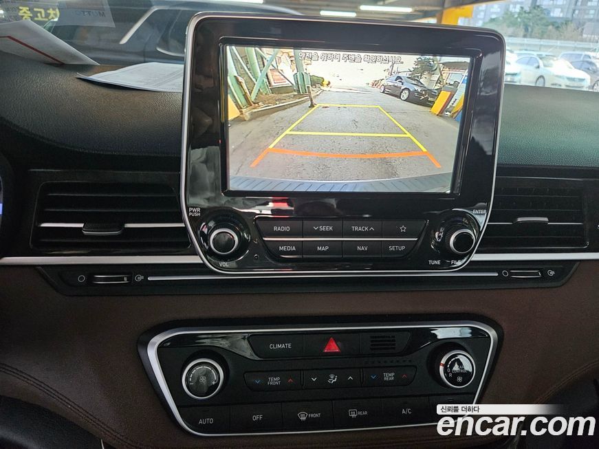 Hyundai Starex 2019