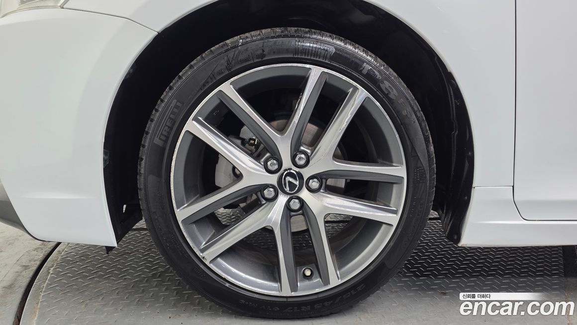 Lexus CT200h 2016
