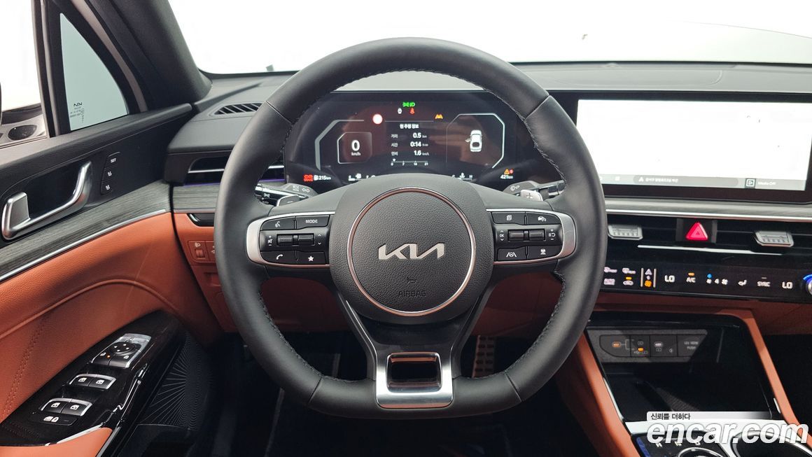 Kia K5 2025