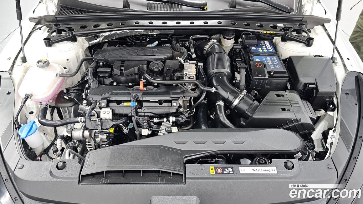 Kia K5 2025