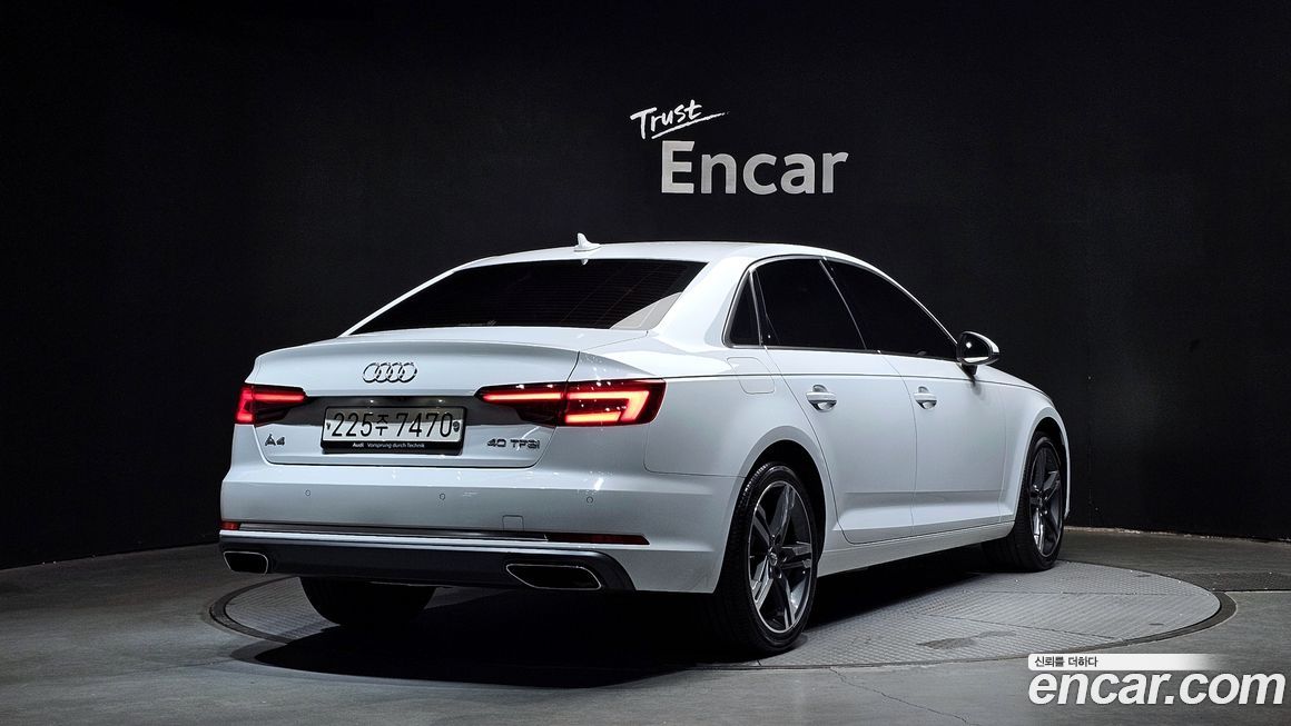 Audi A4 2019