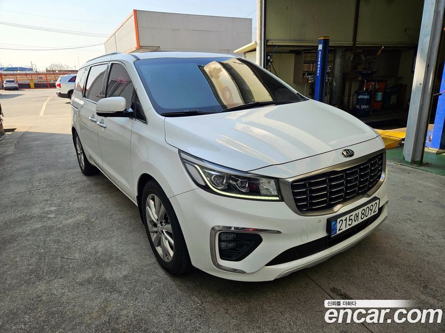 Kia Canival 2020