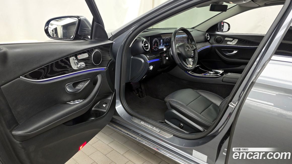 Mercedes-Benz E-Class 2017