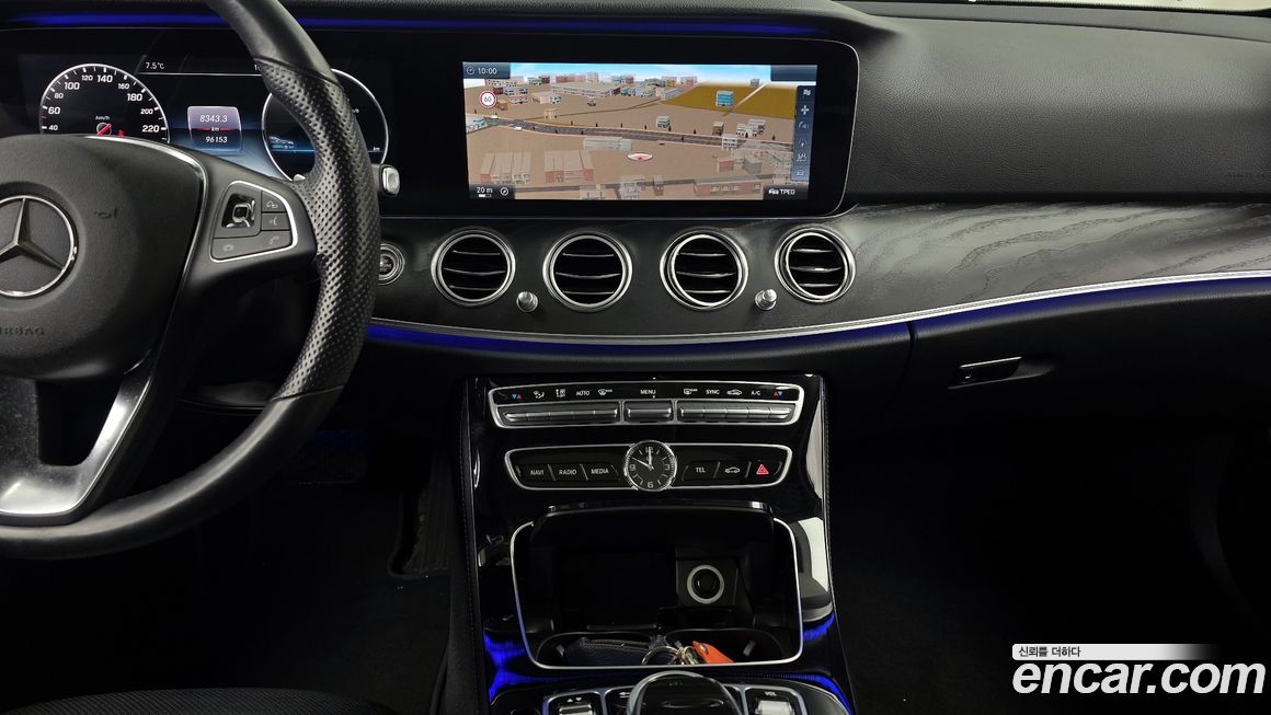 Mercedes-Benz E-Class 2017