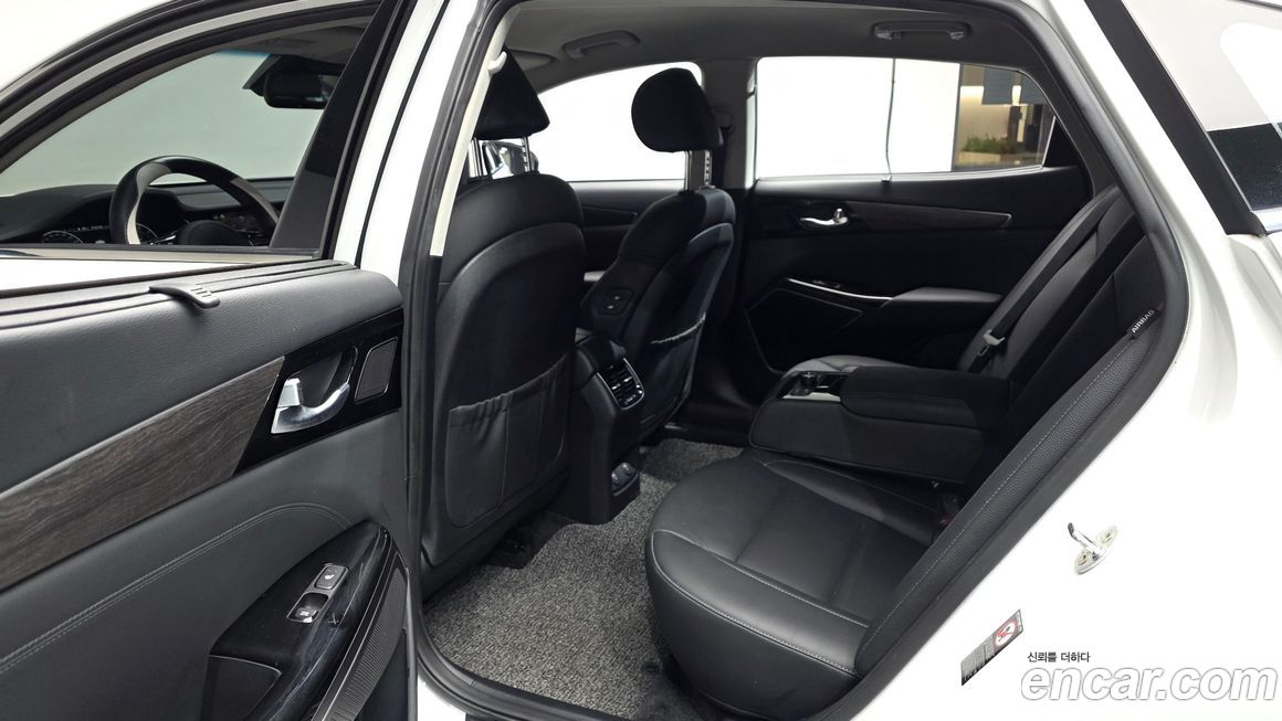 Kia K7 2020
