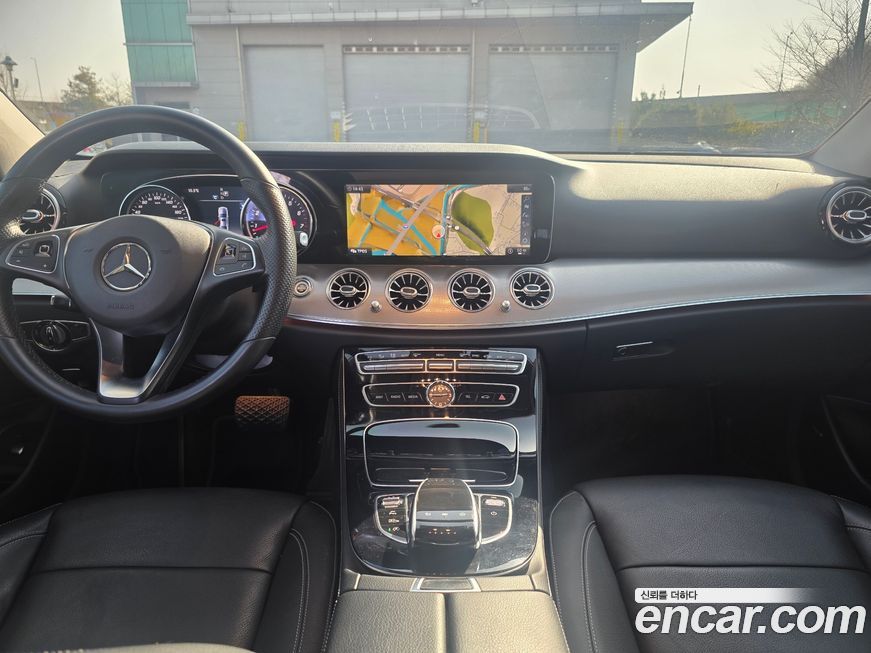 Mercedes-Benz E-Class 2018