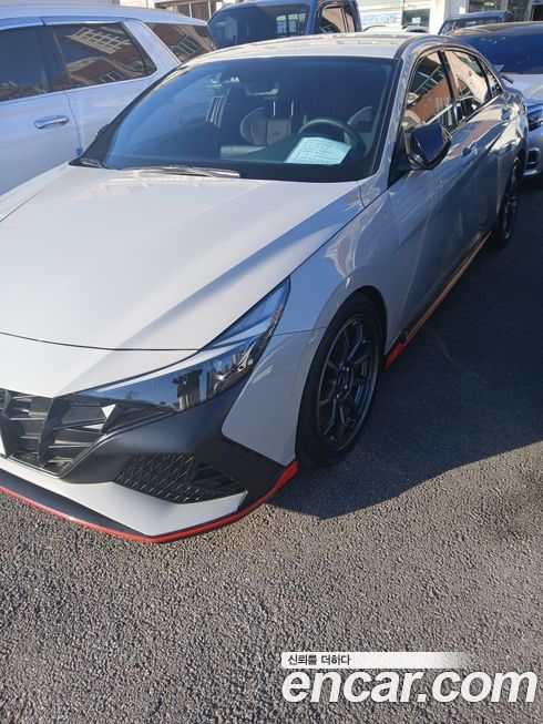 Hyundai AVANTE 2022
