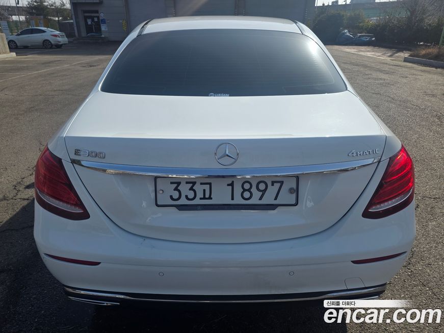 Mercedes-Benz E-Class 2018