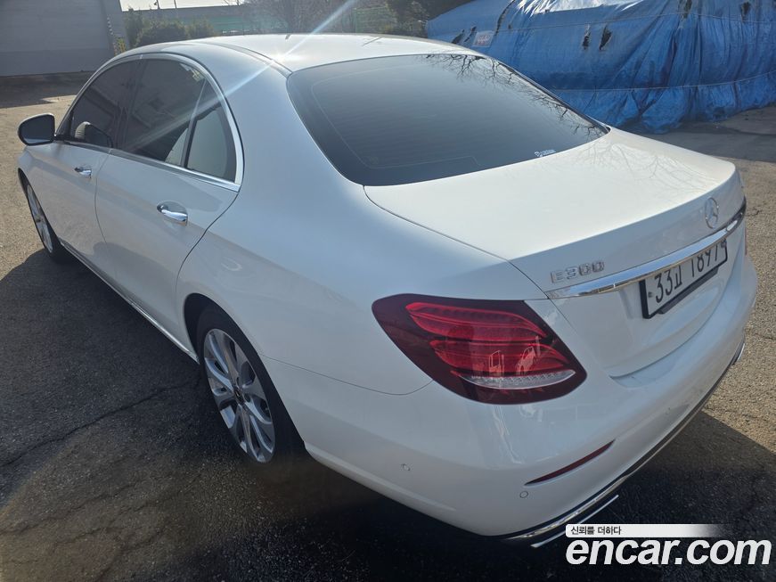 Mercedes-Benz E-Class 2018