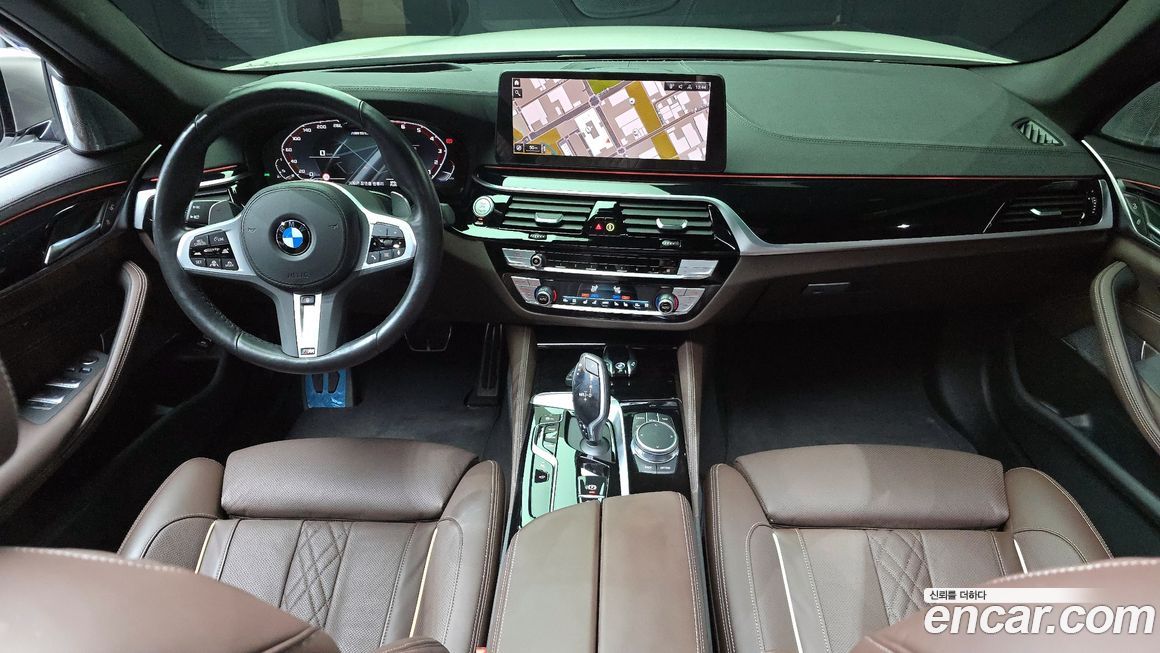 BMW 5-Series 2022