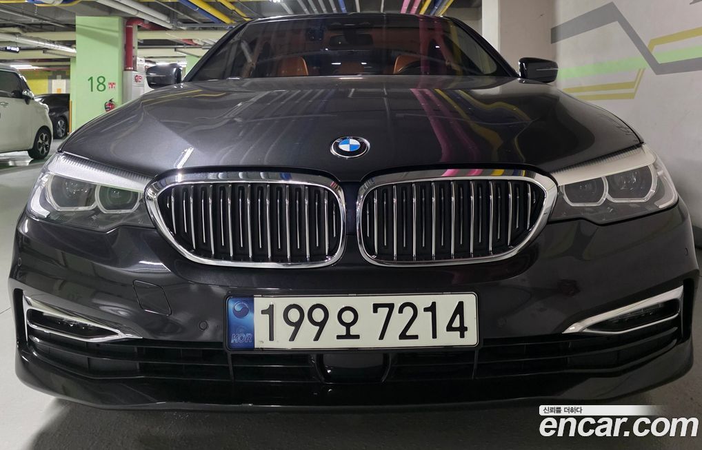 BMW 5-Series 2019