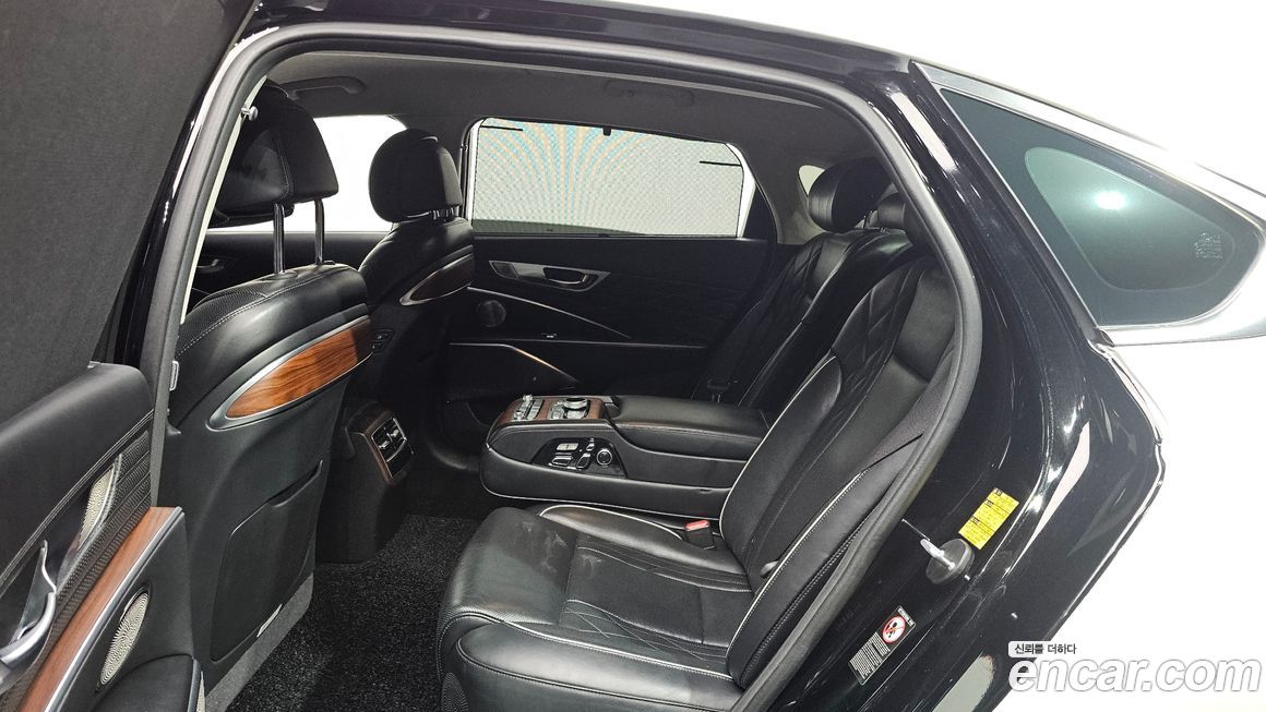 Kia K9 2019