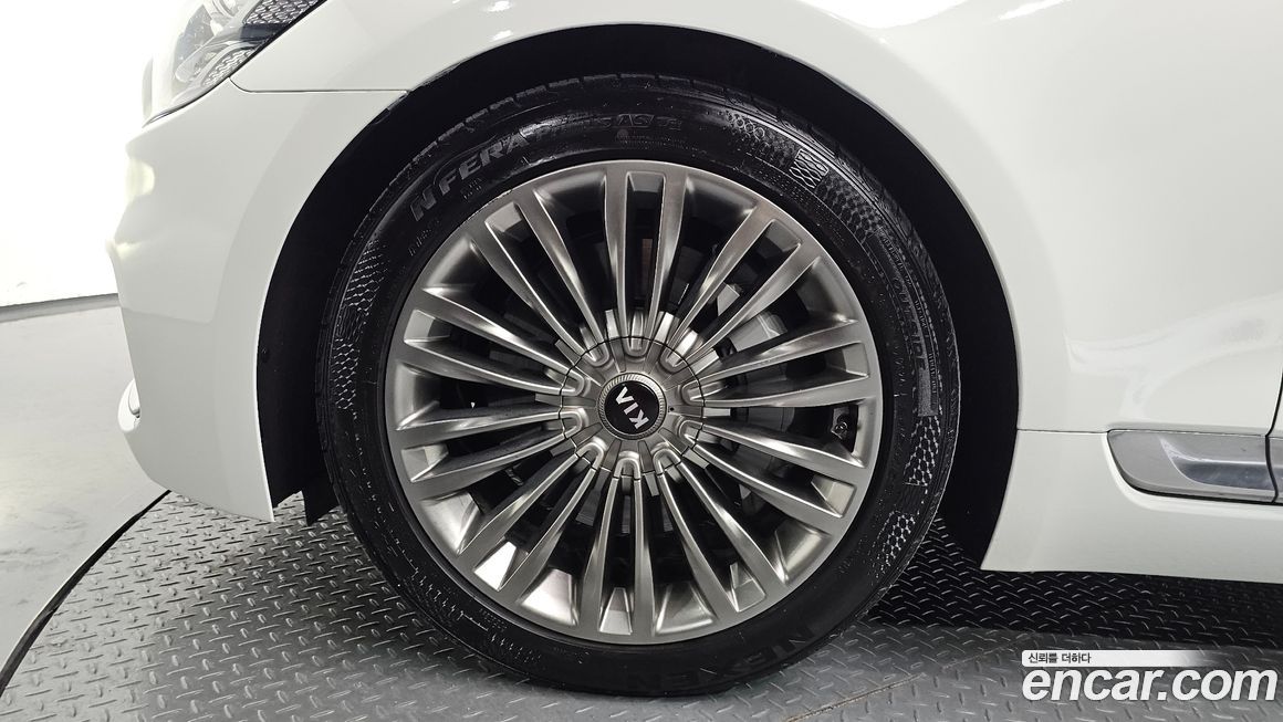 Kia K9 2019