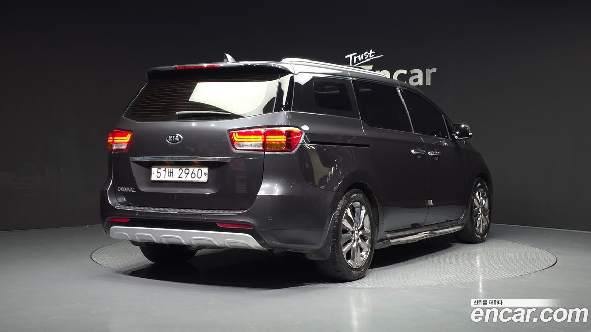 Kia Canival 2016