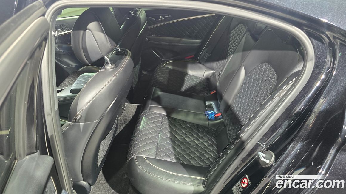 Genesis G70 2020