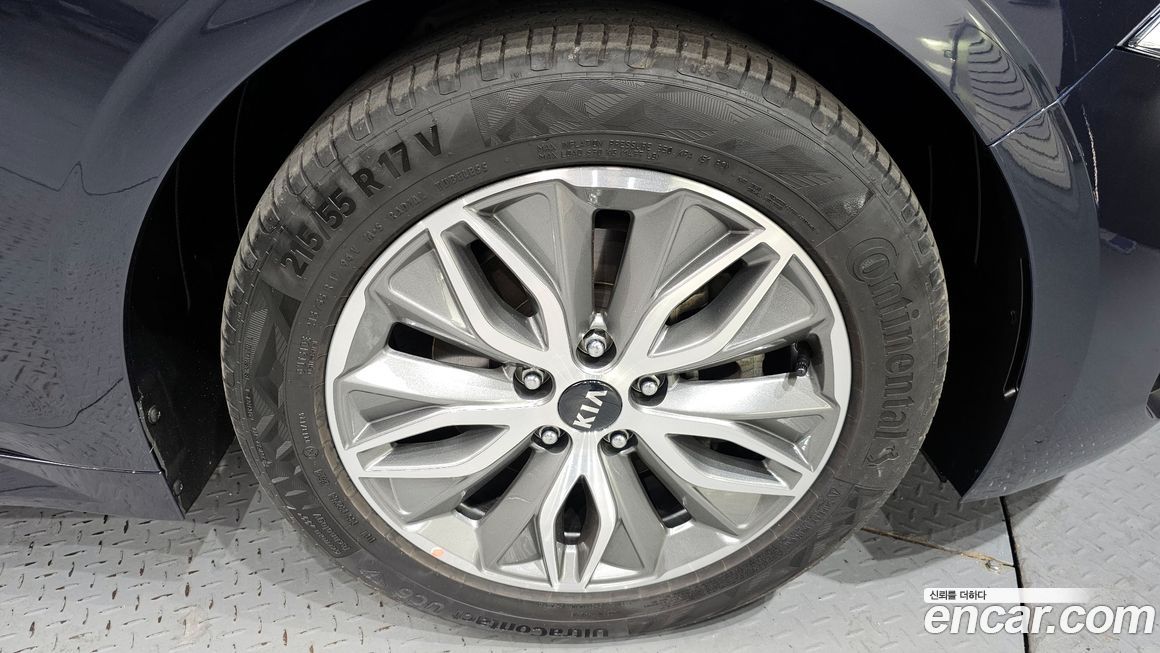 Kia K5 2021