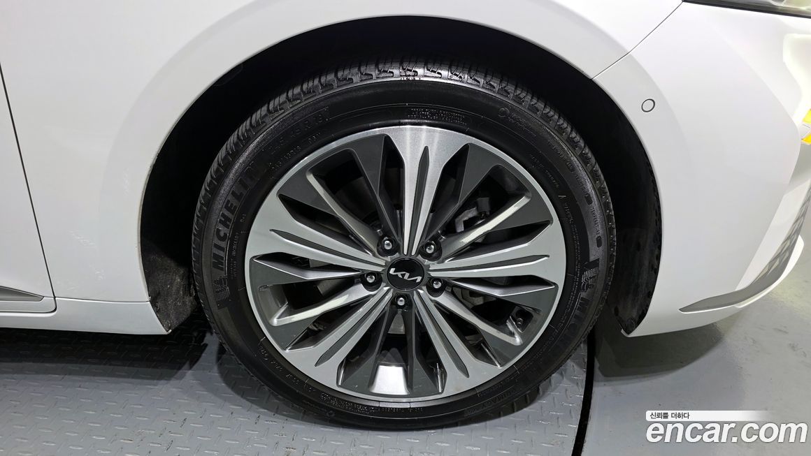 Kia K8 2022