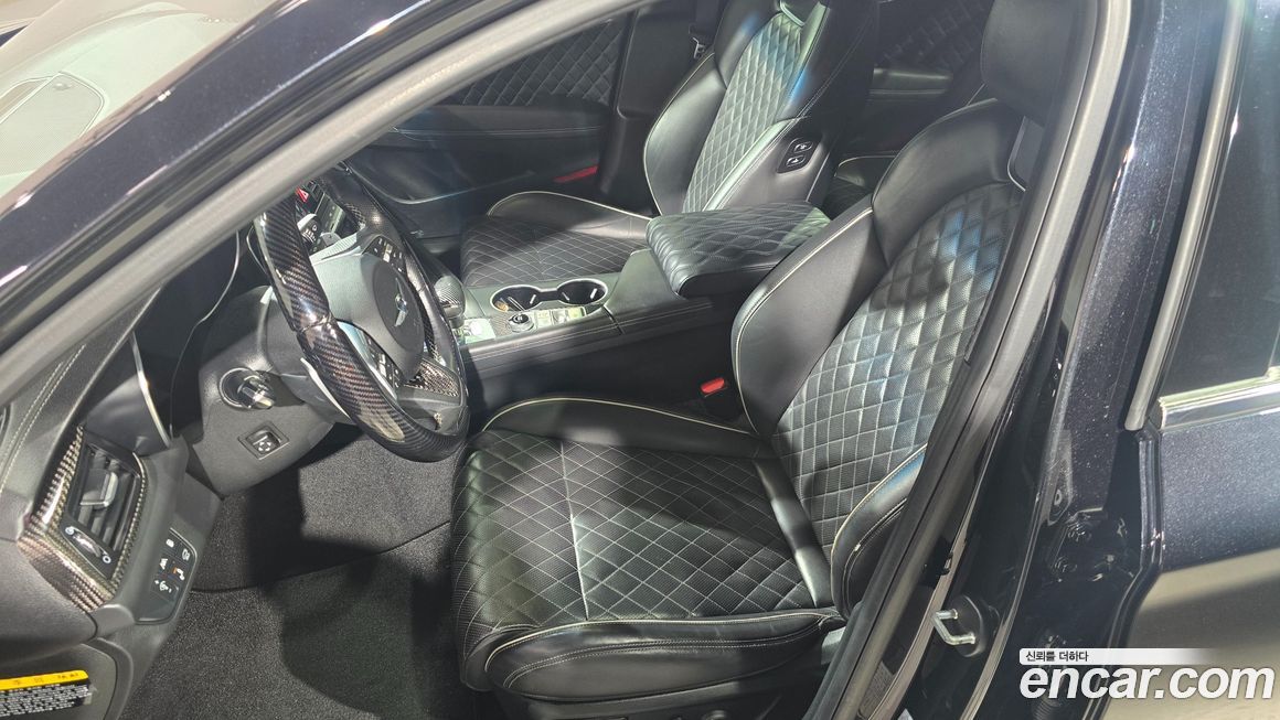 Genesis G70 2020