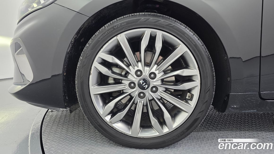 Kia K7 2020