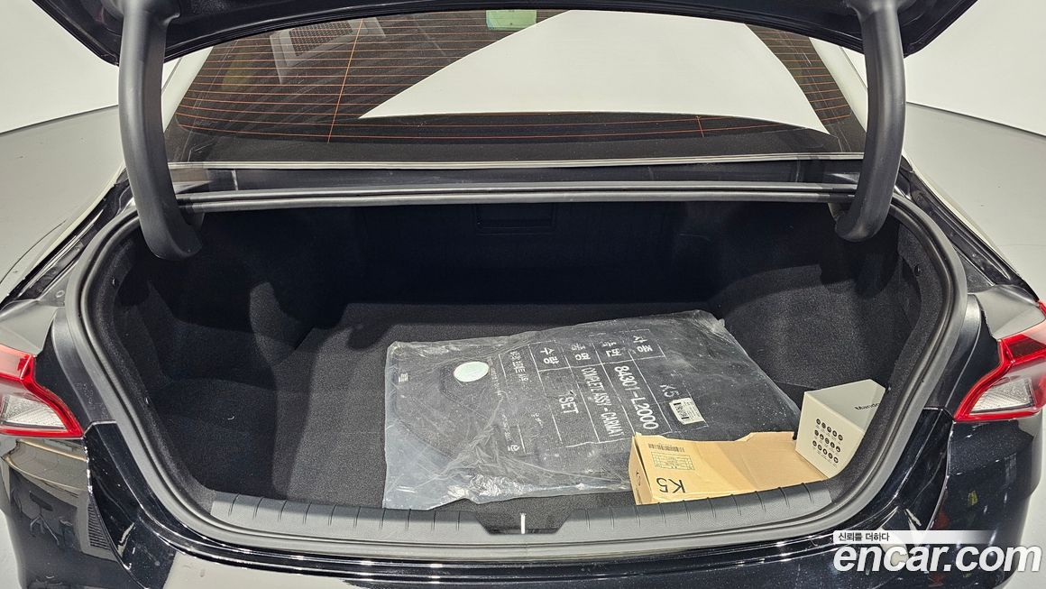Kia K5 2023