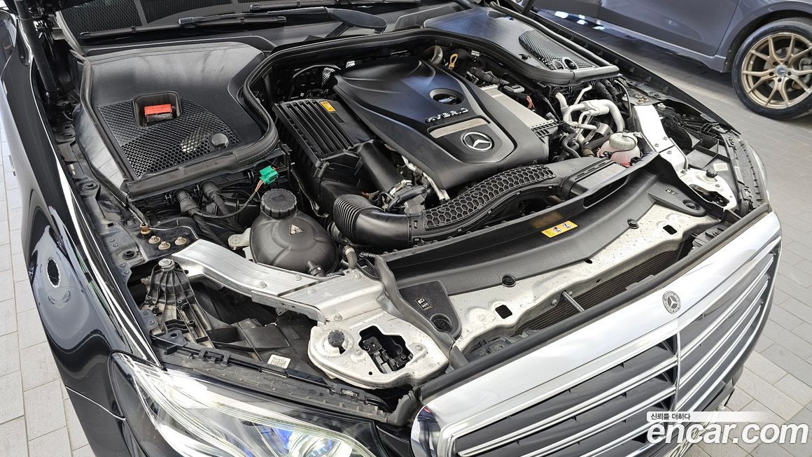 Mercedes-Benz E-Class 2019