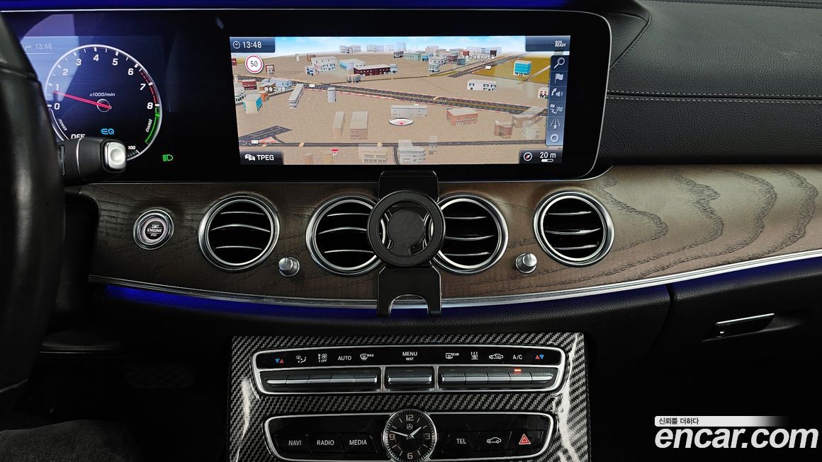 Mercedes-Benz E-Class 2019