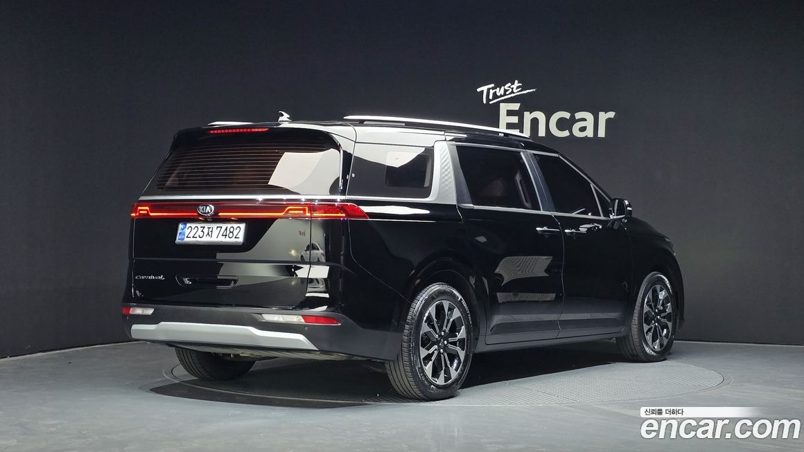 Kia Canival 2021