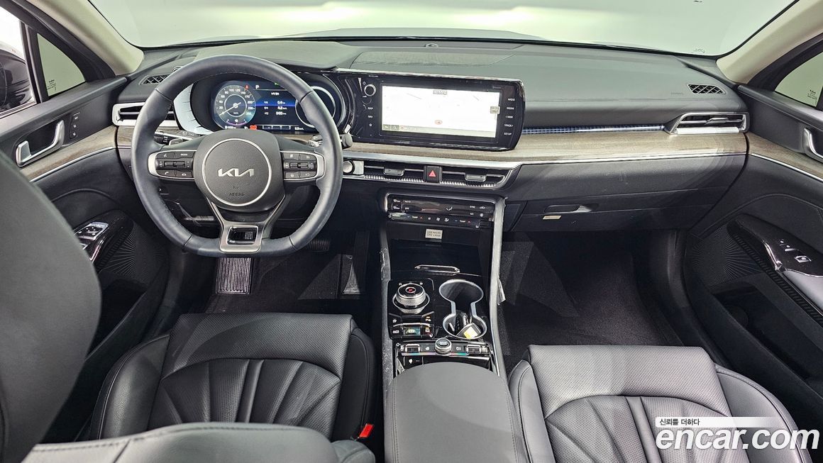 Kia K5 2023