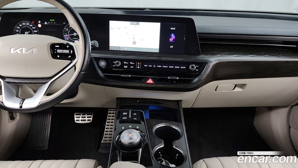 Kia K8 2023