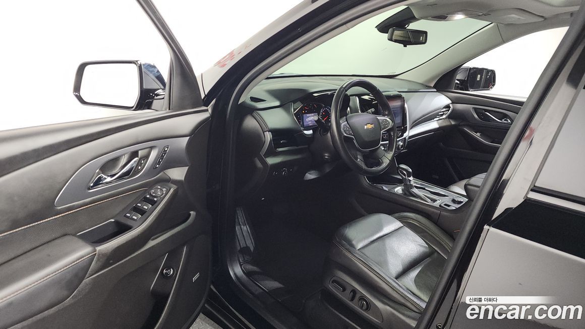 ChevroletGMDaewoo Traverse 2021
