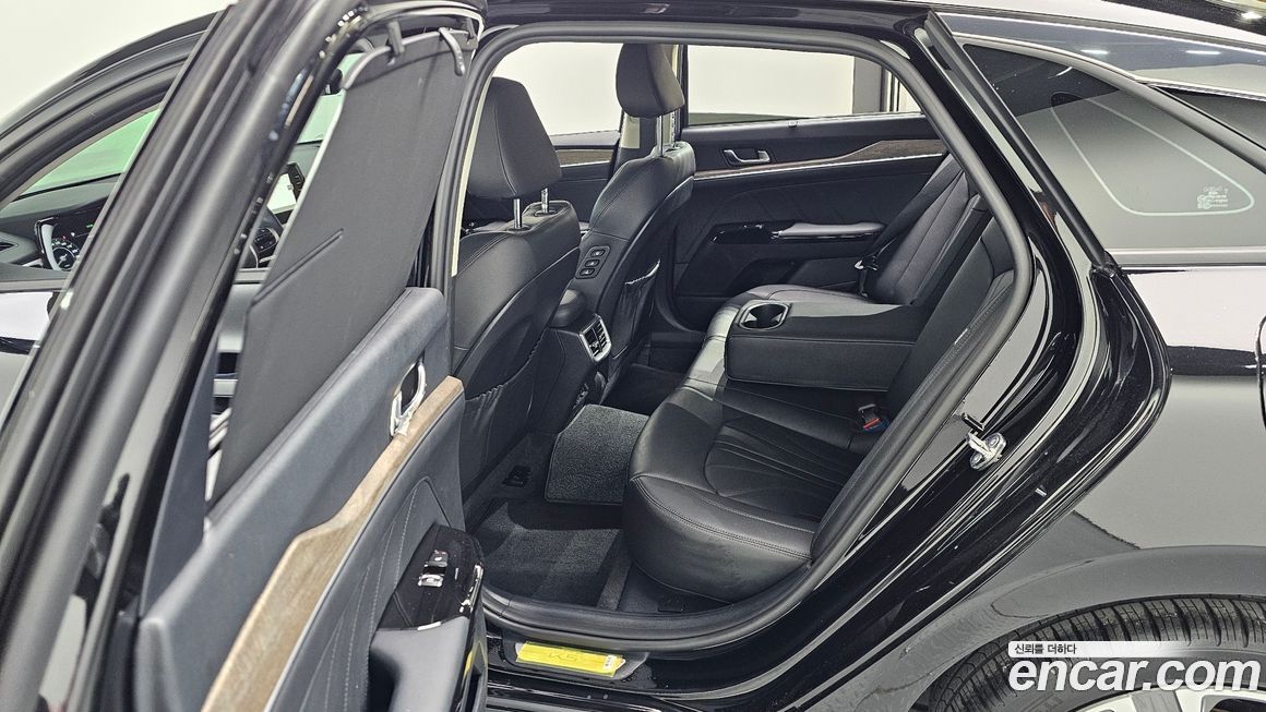 Kia K5 2023
