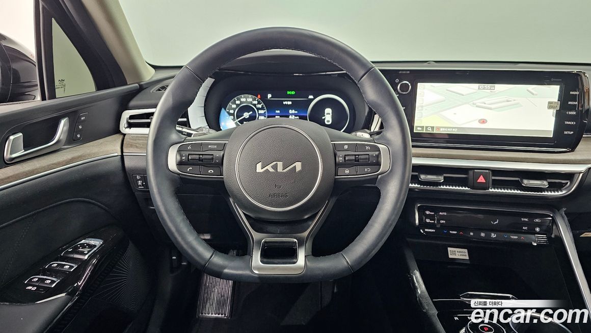 Kia K5 2023