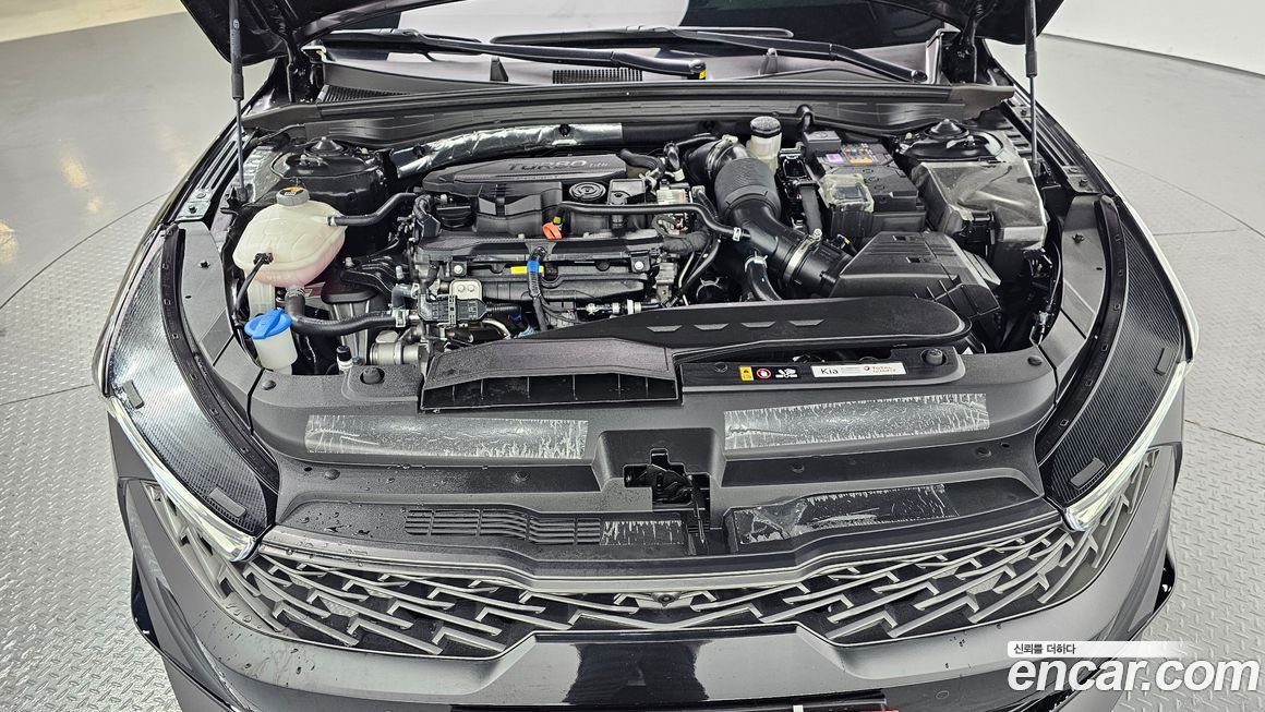 Kia K5 2023
