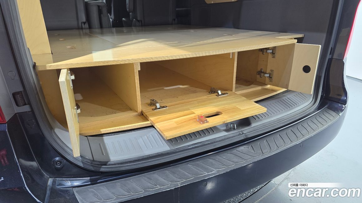 Hyundai Starex 2021