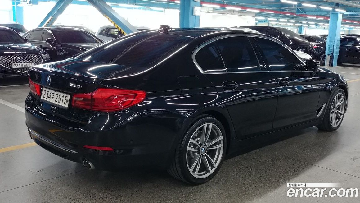 BMW 5-Series 2019