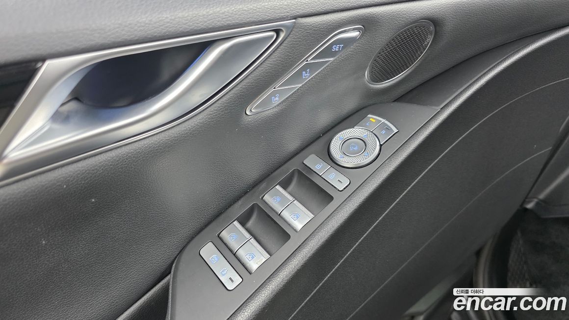 Genesis G80 2021