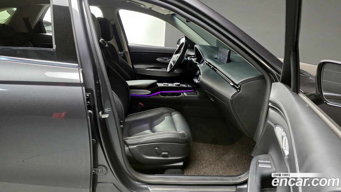 Genesis GV70 2021