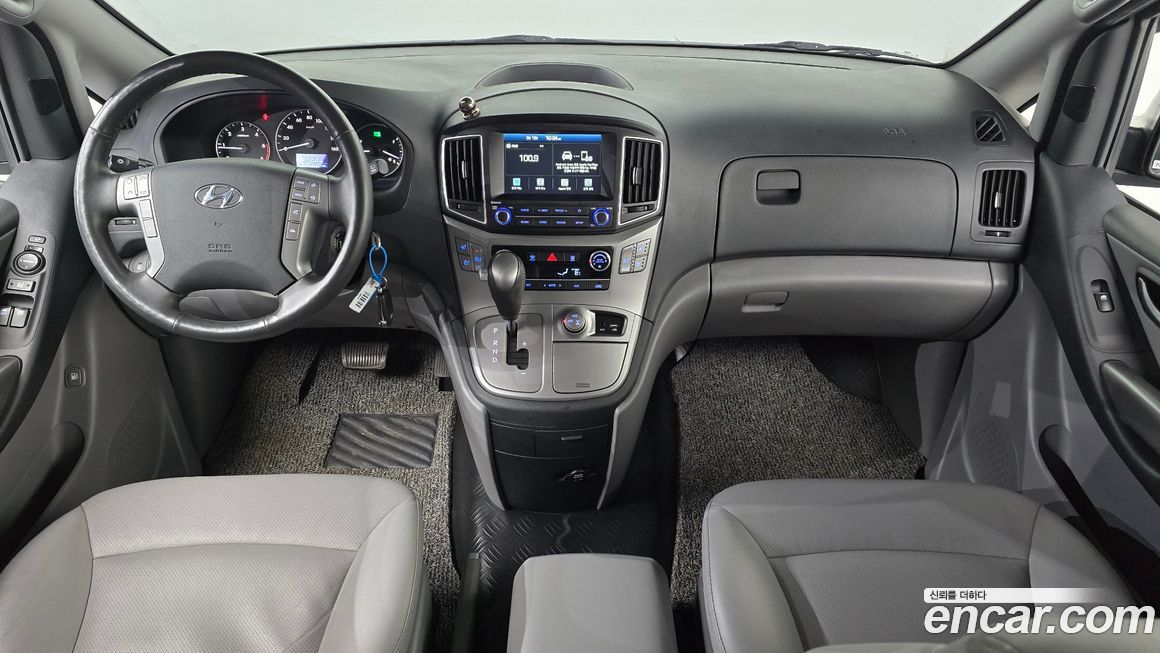 Hyundai Starex 2021
