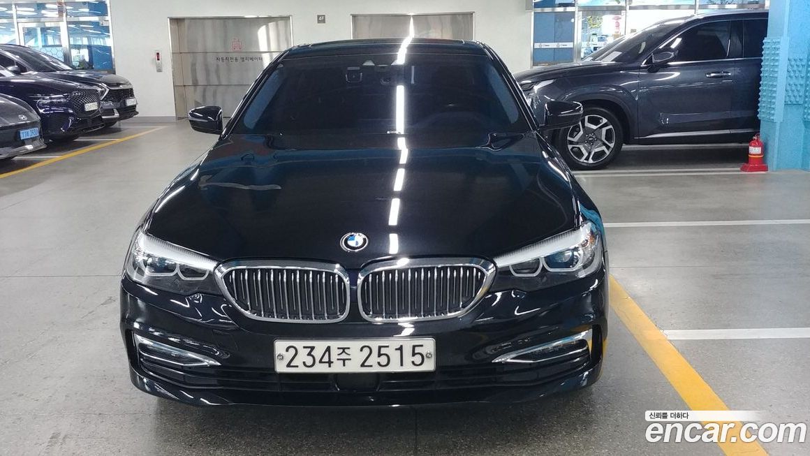 BMW 5-Series 2019