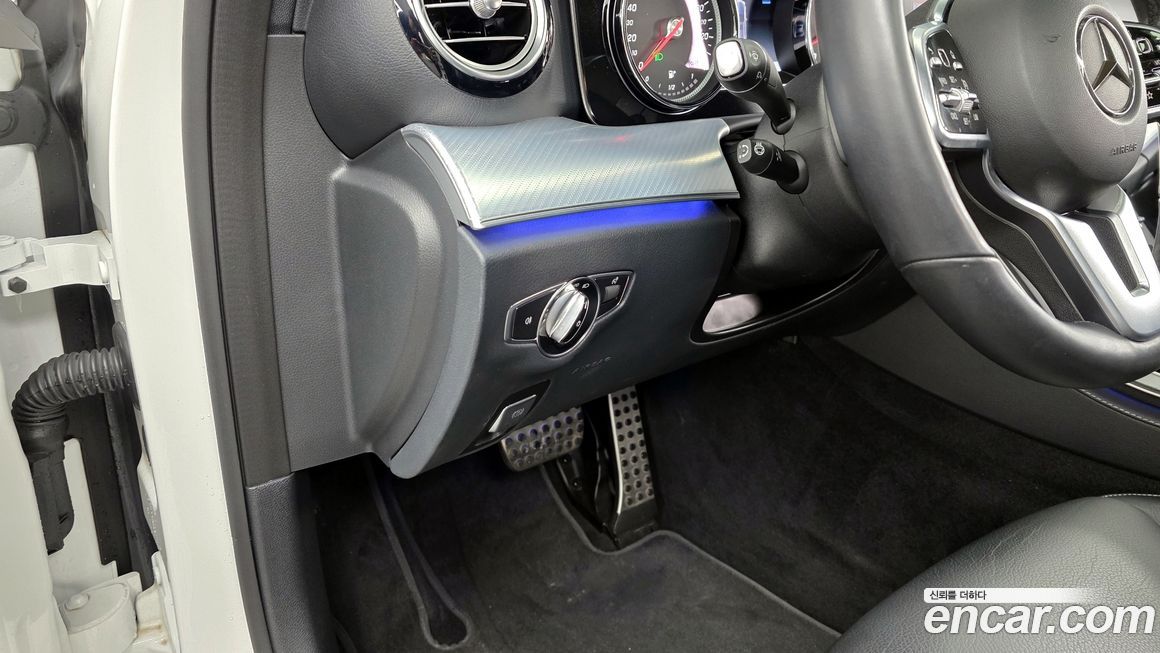 Mercedes-Benz E-Class 2020