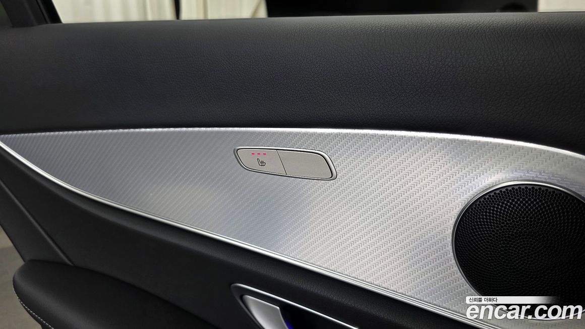 Mercedes-Benz E-Class 2020