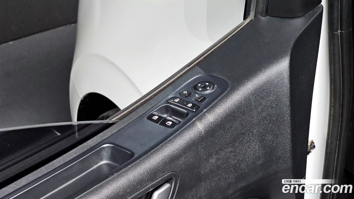 Hyundai Staria 2023