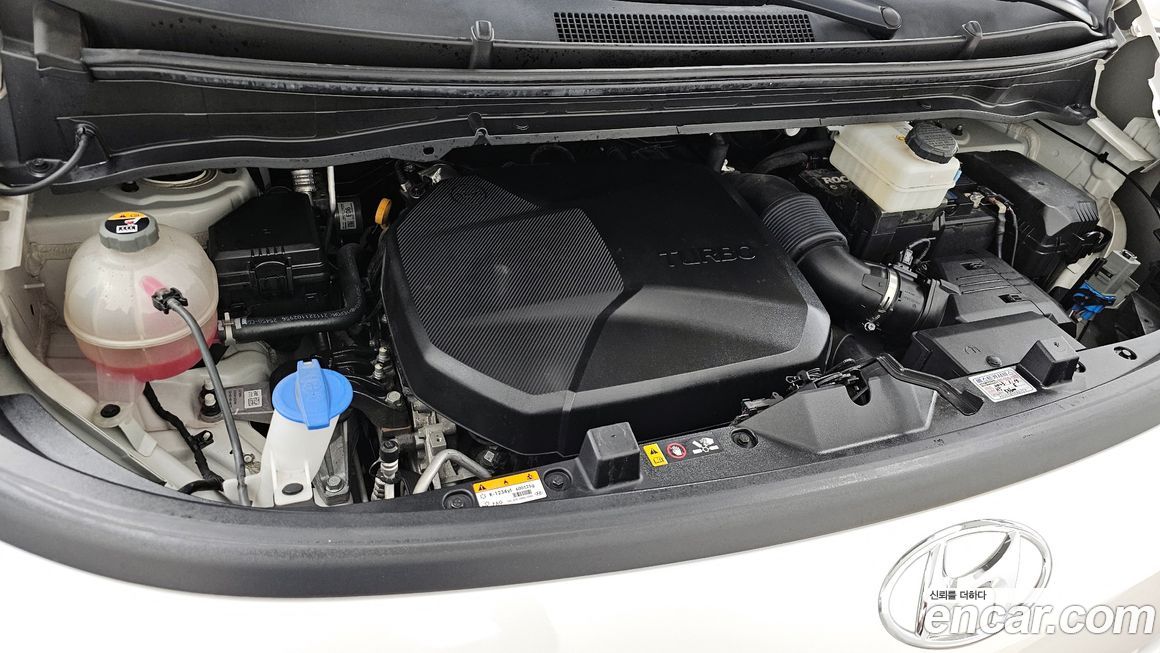 Hyundai Staria 2022