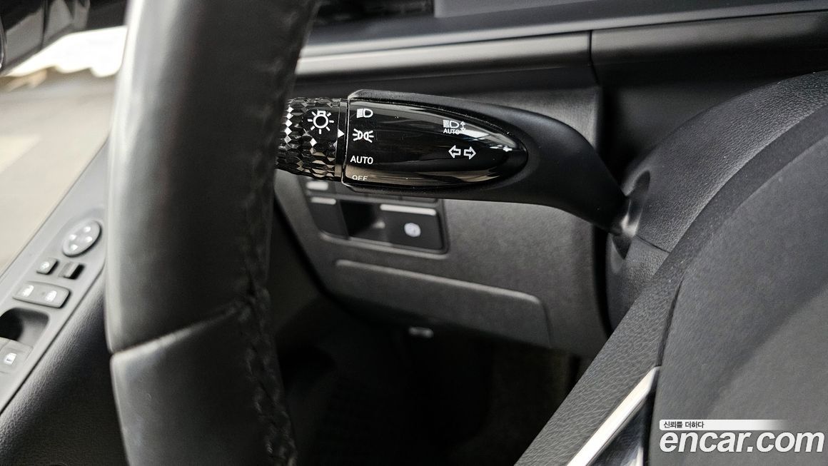 Hyundai Staria 2022