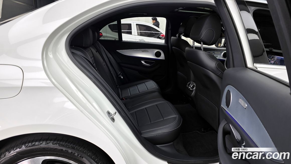 Mercedes-Benz E-Class 2020