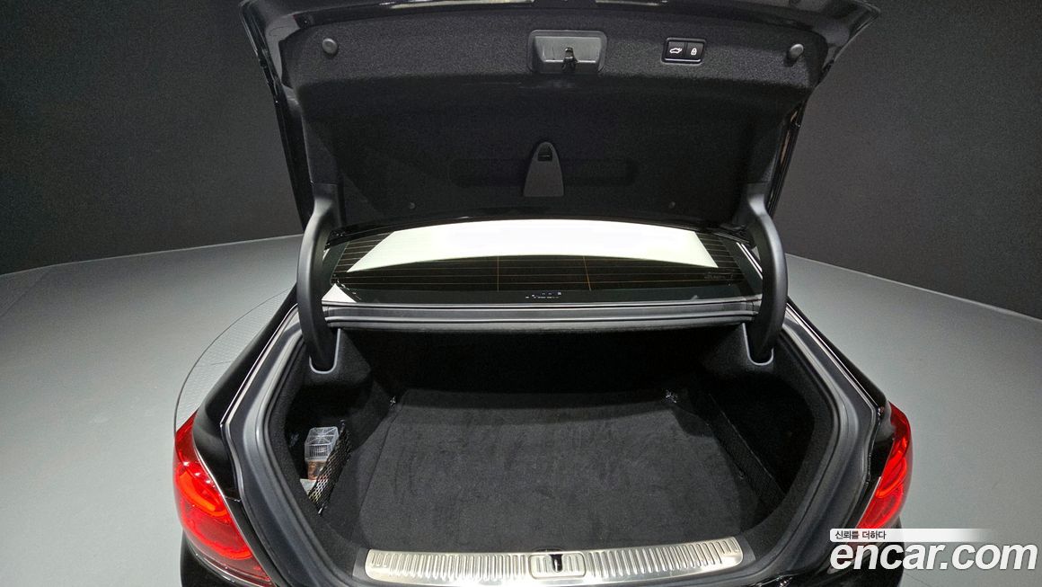 Kia K9 2019